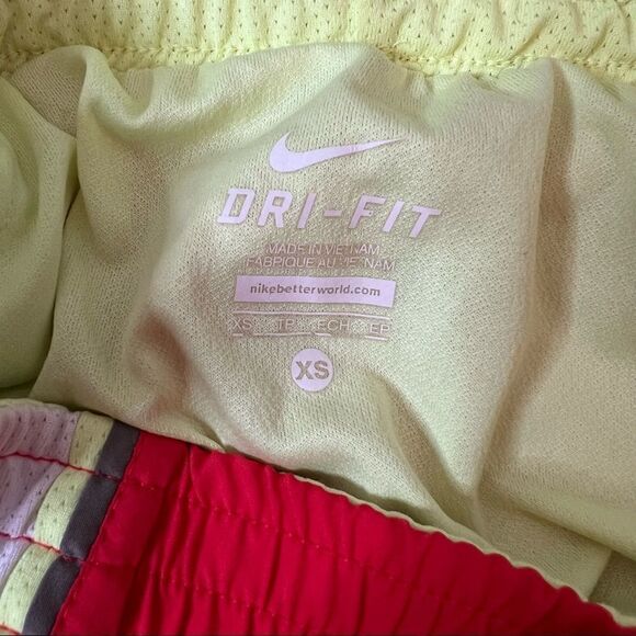 Nike Dri Fit Athletic Running Shorts Size XS - Picture 4 of 5